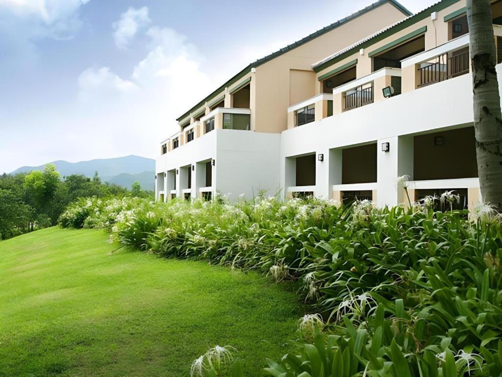 Lake View Hotel And Golf Club HHQ Exterior photo
