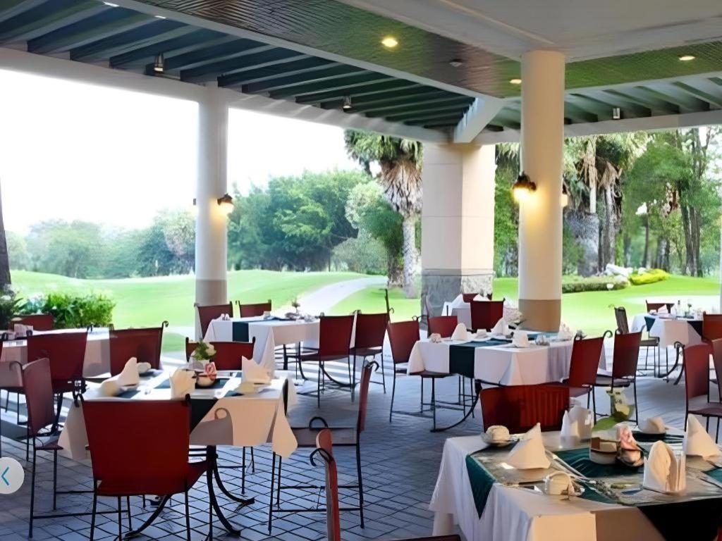 Lake View Hotel And Golf Club HHQ Exterior photo