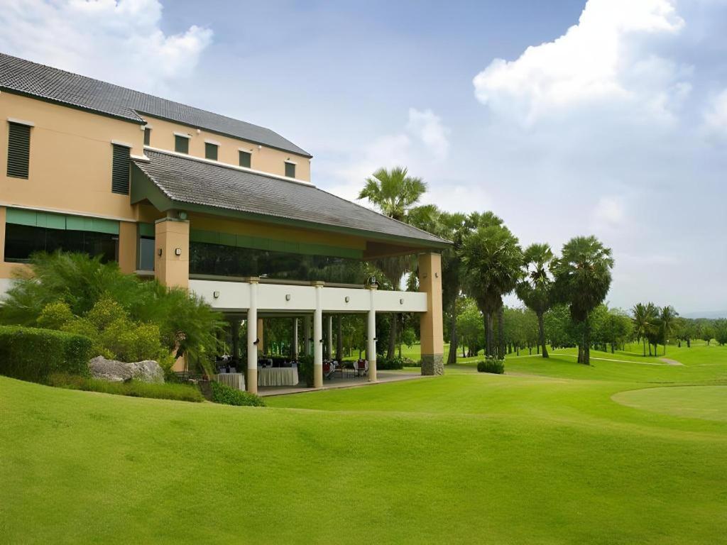Lake View Hotel And Golf Club HHQ Exterior photo