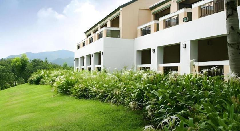 Lake View Hotel And Golf Club HHQ Exterior photo