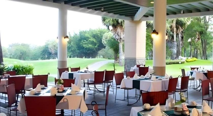 Lake View Hotel And Golf Club HHQ Exterior photo